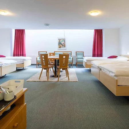 Gasthof Hostel Casa Franco St. Moritz