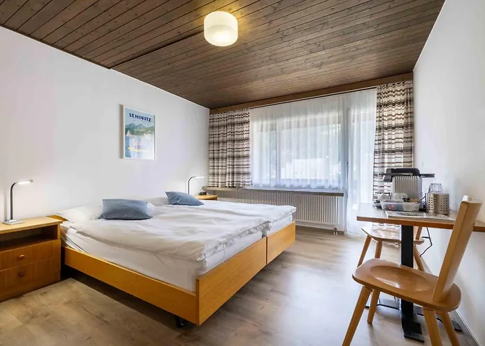 招待所 弗兰科旅馆 圣莫里茨