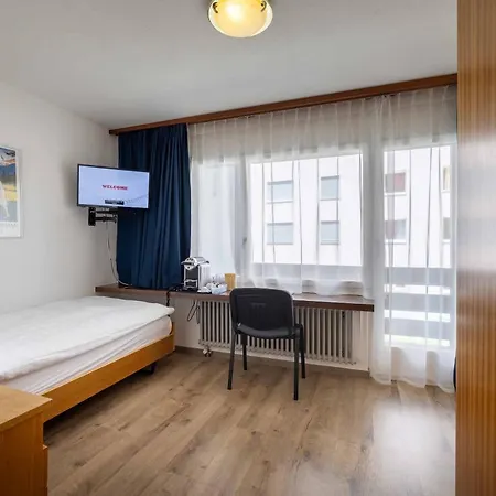 Hostel Casa Franco Гостевой дом Санкт-Мориц