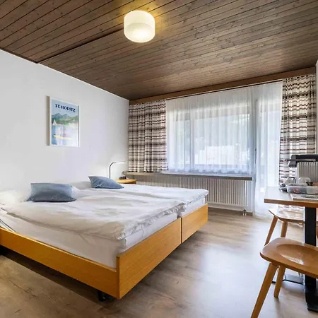Гостевой дом Hostel Casa Franco Санкт-Мориц